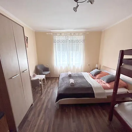 Diokert Vendeghaz 3*