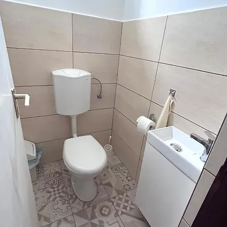 Diokert Vendeghaz Konukevi 3*