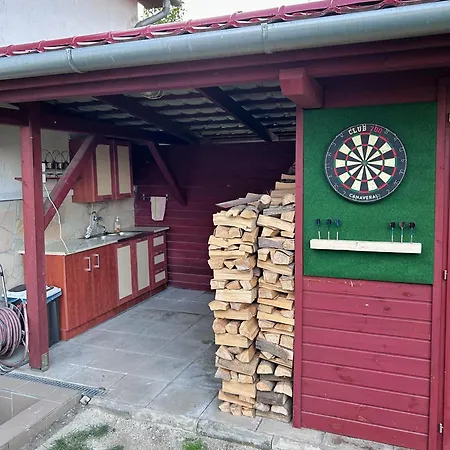 Diokert Vendeghaz 3* Komjati