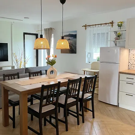 Diokert Vendeghaz 3*