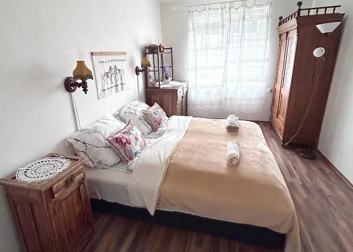 Diókert Casa de hóspedes Komjati