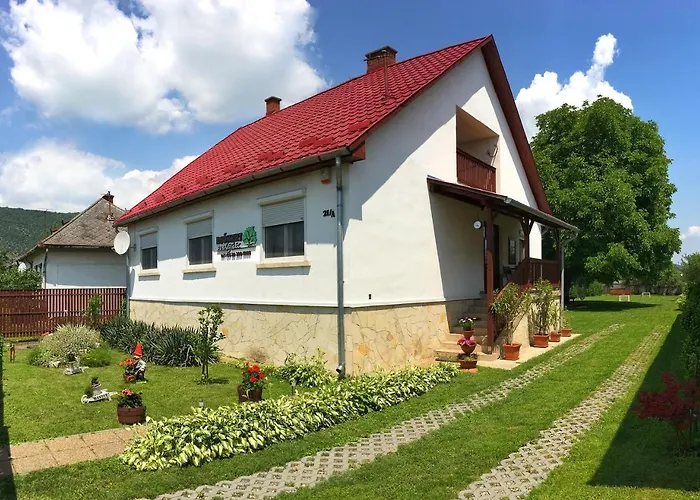 Diokert Vendeghaz Penzion Komjati